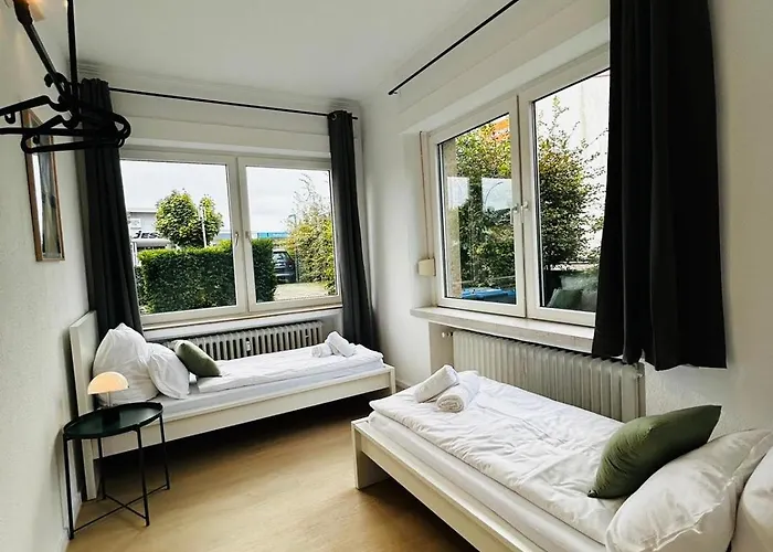 Haus Rasink I Monteure I Teams I 160m2 I 5 Z I Terrasse I P I 2 Wc I Kueche I Smart Tv * Ibbenbüren