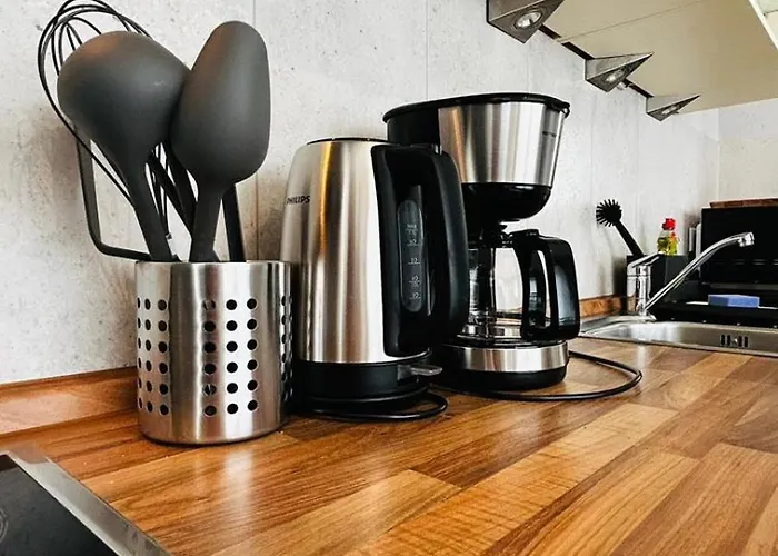 公寓 Haus Rasink I Monteure I Teams I 160m2 I 5 Z I Terrasse I P I 2 Wc I Kueche I Smart Tv