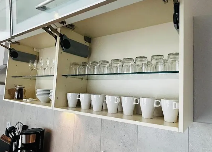 Haus Rasink I Monteure I Teams I 160m2 I 5 Z I Terrasse I P I 2 Wc I Kueche I Smart Tv *