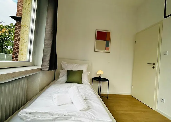 Haus Rasink I Monteure I Teams I 160m2 I 5 Z I Terrasse I P I 2 Wc I Kueche I Smart Tv 公寓 Ibbenbüren