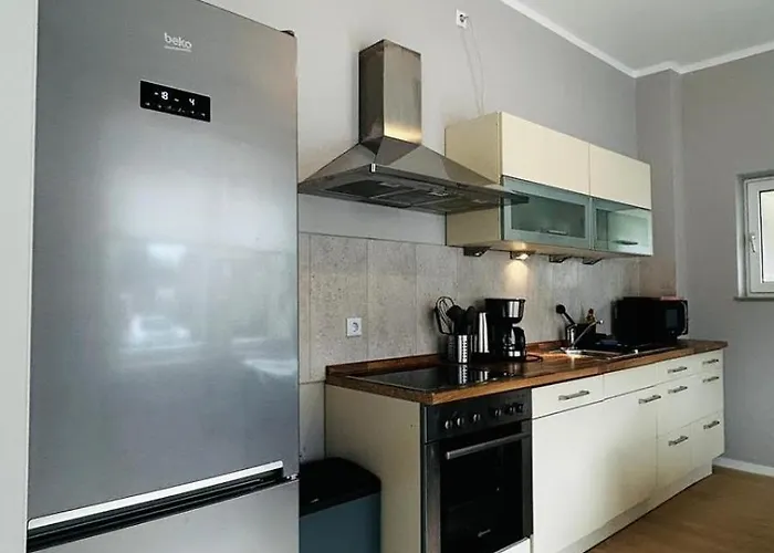 Haus Rasink I Monteure I Teams I 160m2 I 5 Z I Terrasse I P I 2 Wc I Kueche I Smart Tv 公寓 *