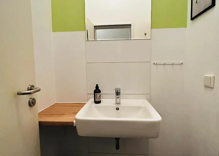 Haus Rasink I Monteure I Teams I 160m2 I 5 Z I Terrasse I P I 2 Wc I Kueche I Smart Tv Ibbenbüren